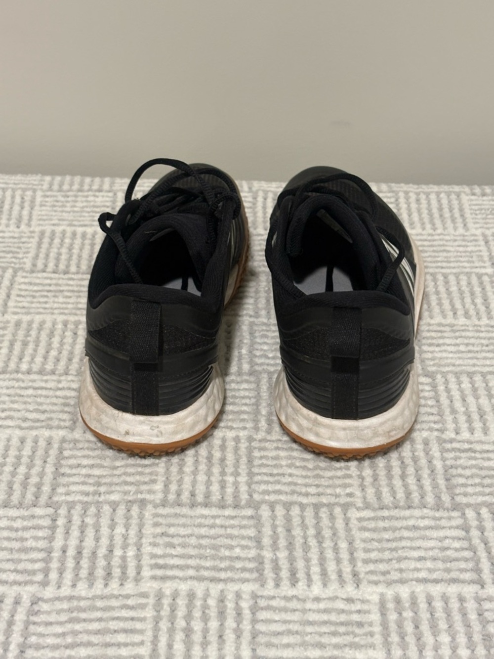⚾️ New Balance Men’s Black & White Baseball Turf - Picture 3 of 5